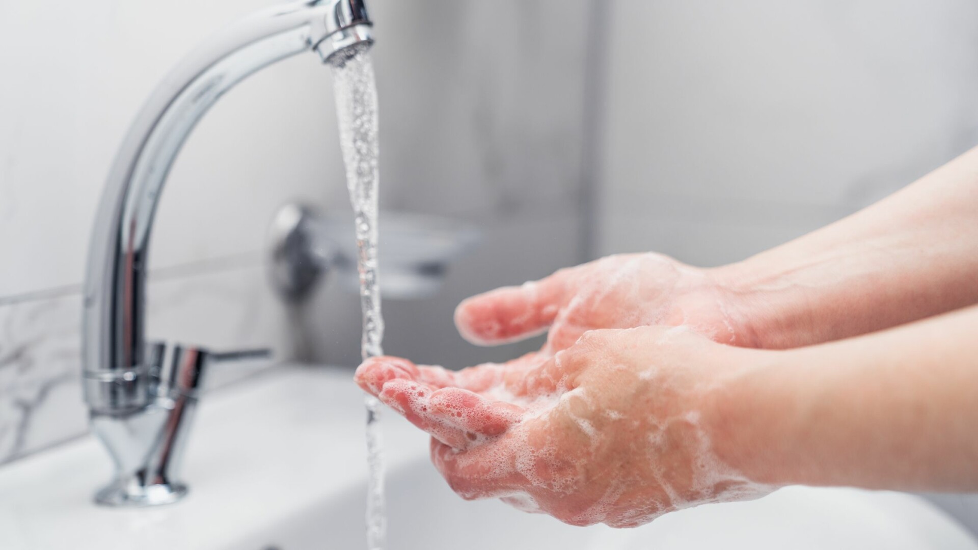 Easy Ways To Encourage Hand Hygiene in the Workplace